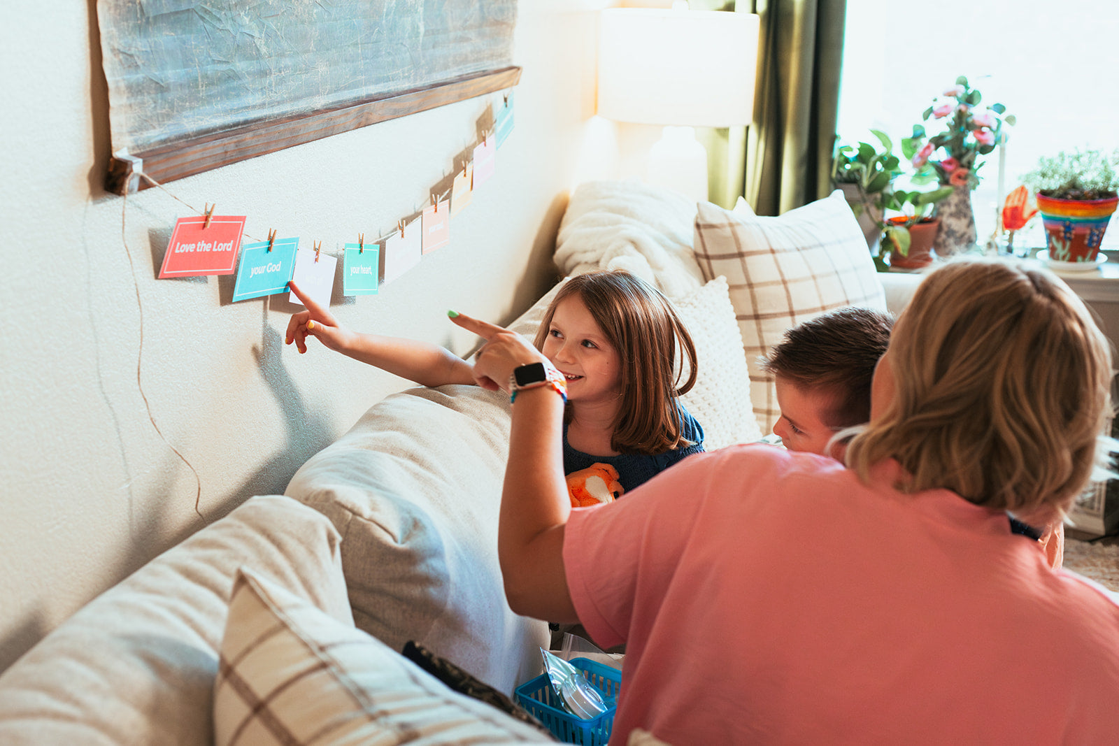 Colossians 3:17 Scripture Garland